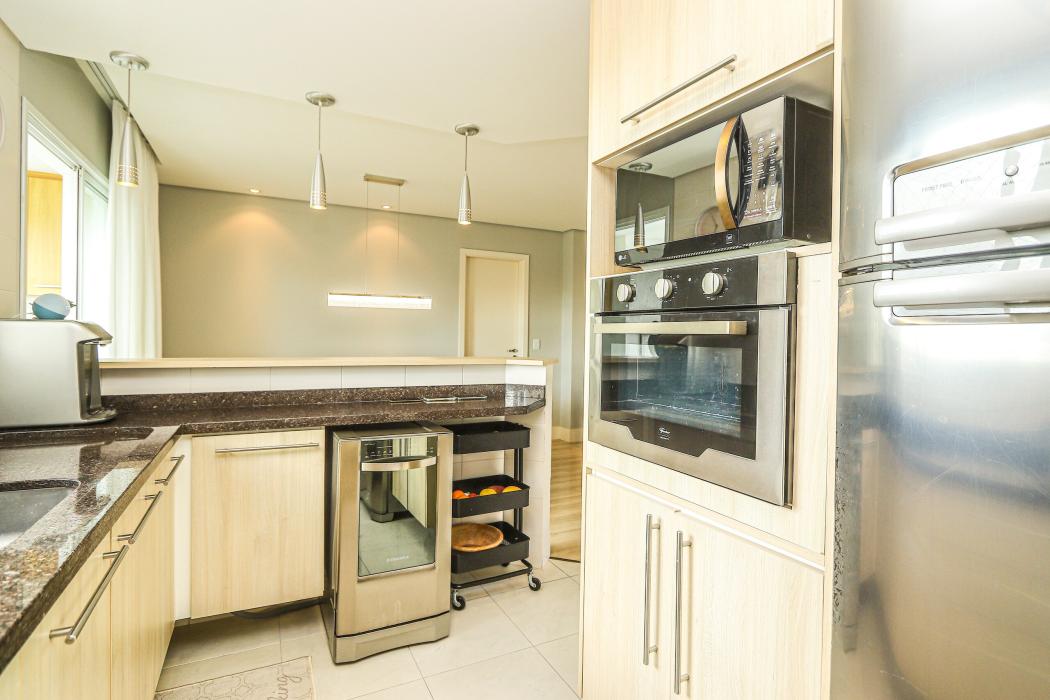 Apartamento em CURITIBA - PR, no bairro Vila Izabel - Referência AP0241-LUMI