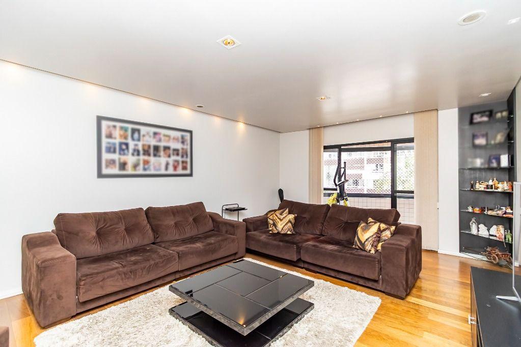 Apartamento com 4 dormitórios à venda, 150 m² por R$ 1.300.000,00 - Água Verde - Curitiba/PR