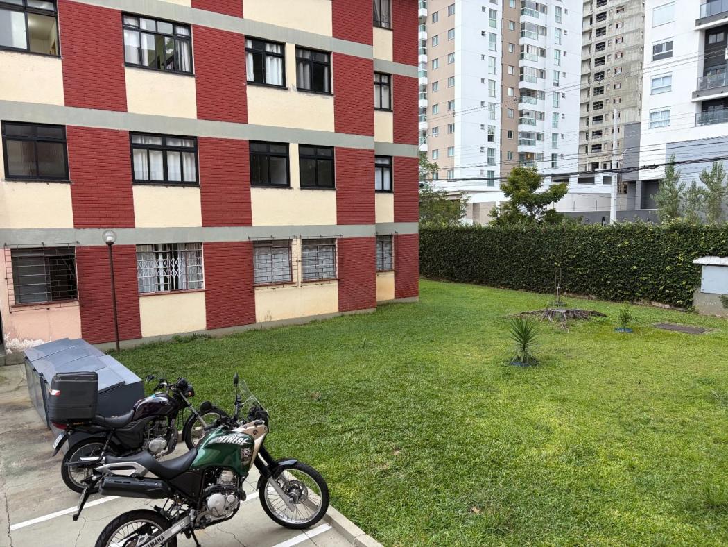 Ap com 2 dormit�rios para alugar, 51 m� por R$ 1.790/m�s - Boa Vista - Curitiba/PR