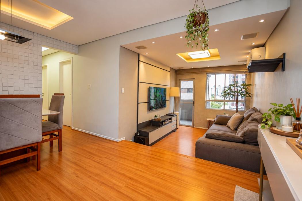  - Apartamento à venda com 3 quartos no Cristo Rei, Curitiba/PR