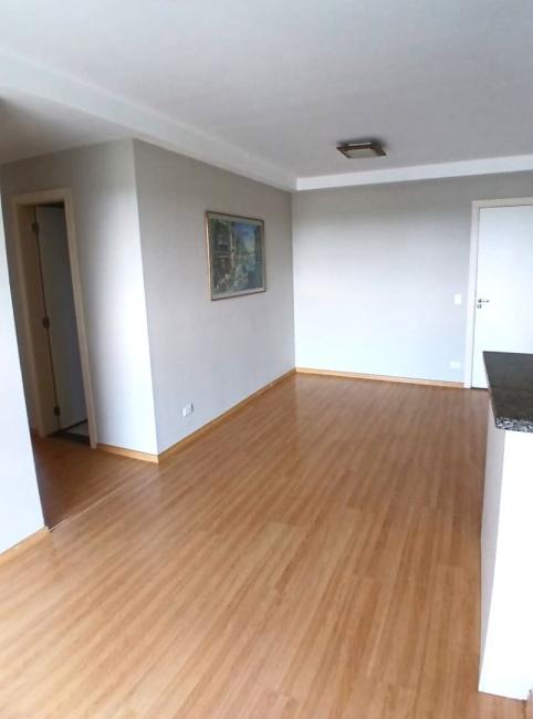  - Apartamento com 3 dormitórios para alugar, 70 m² por R$ 4.145,09/mês - Campina do Siqueira - Curitiba/PR