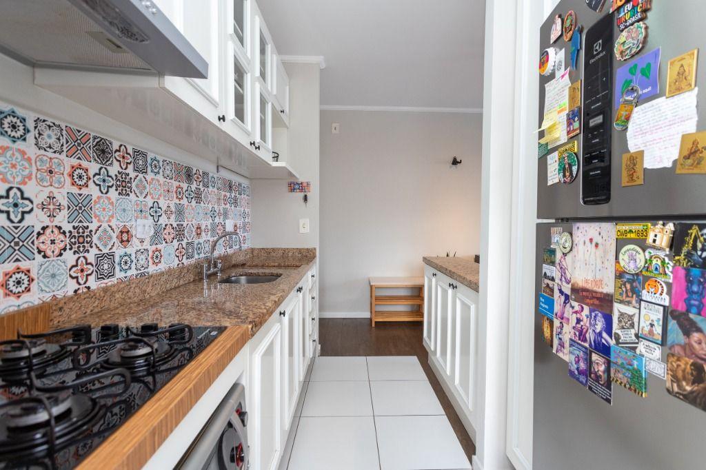  - Apartamento à venda, 60 m² por R$ 395.000,00 - Capão Raso - Curitiba/PR