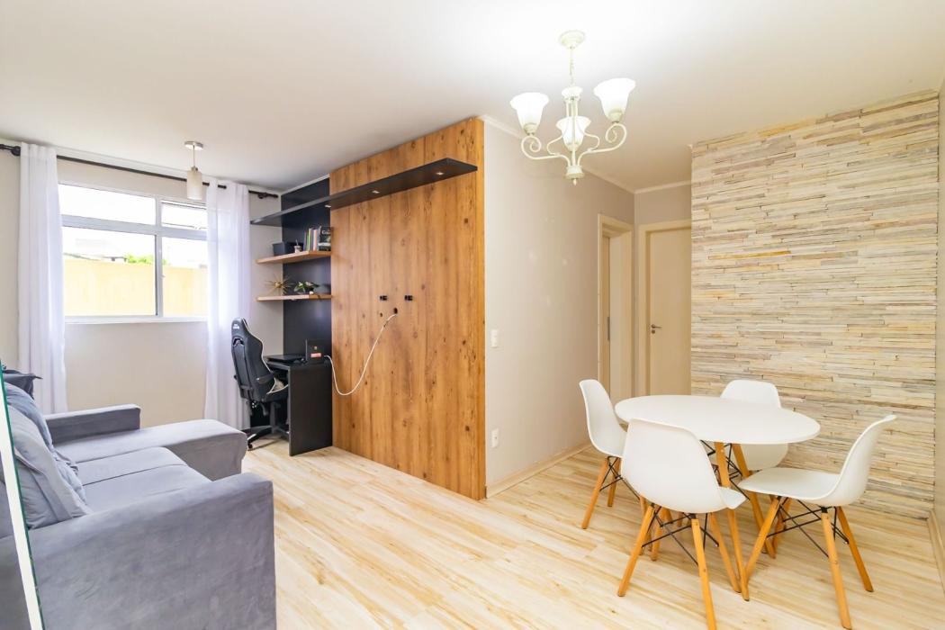 Apartamento em Curitiba - PR, no bairro Uberaba - Referência AP0405-DOO4
