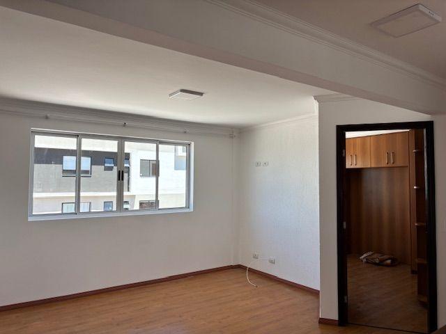 Apartamento em Curitiba - PR, no bairro Jardim Botânico - Referência AP0422-RIH9
