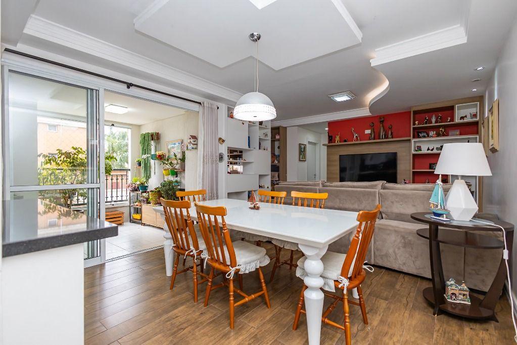 Apartamento em Curitiba - PR, no bairro Água Verde - Referência AP0439-RECH