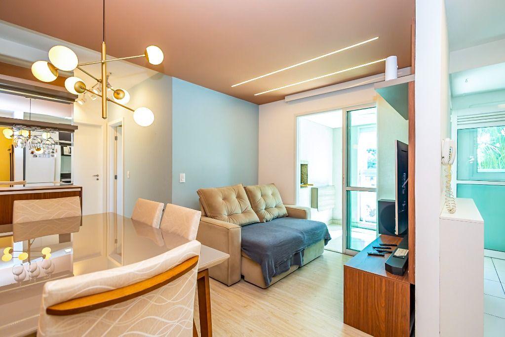 Apartamento em Curitiba - PR, no bairro Portão - Referência AP0468-RECH