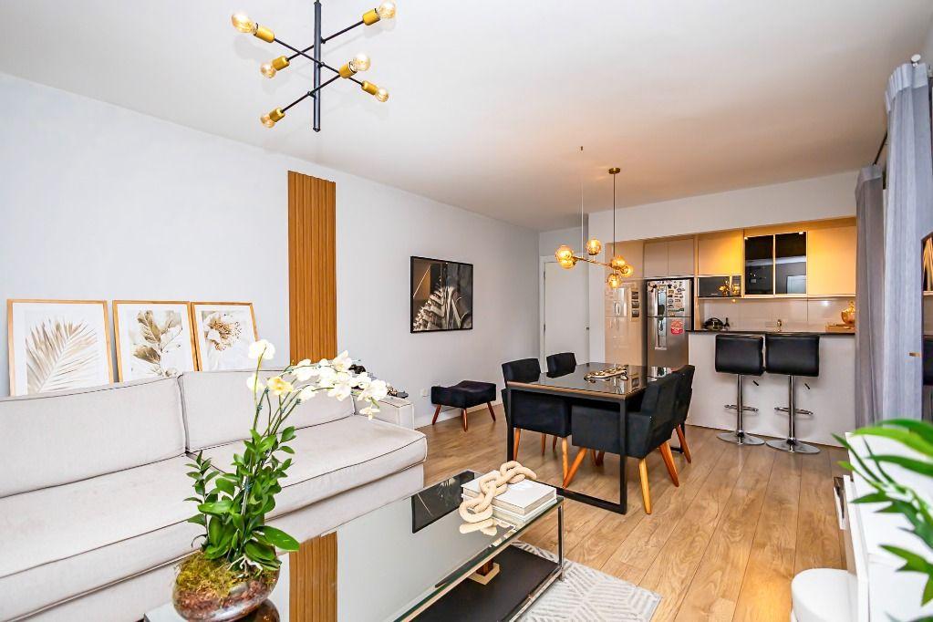  - Apartamento com 3 quartos ( 1 suíte ), à venda - Água Verde