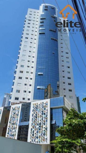 Apartamento em Balneário Camboriú - PR, no bairro Centro - Referência AP0590-ELX