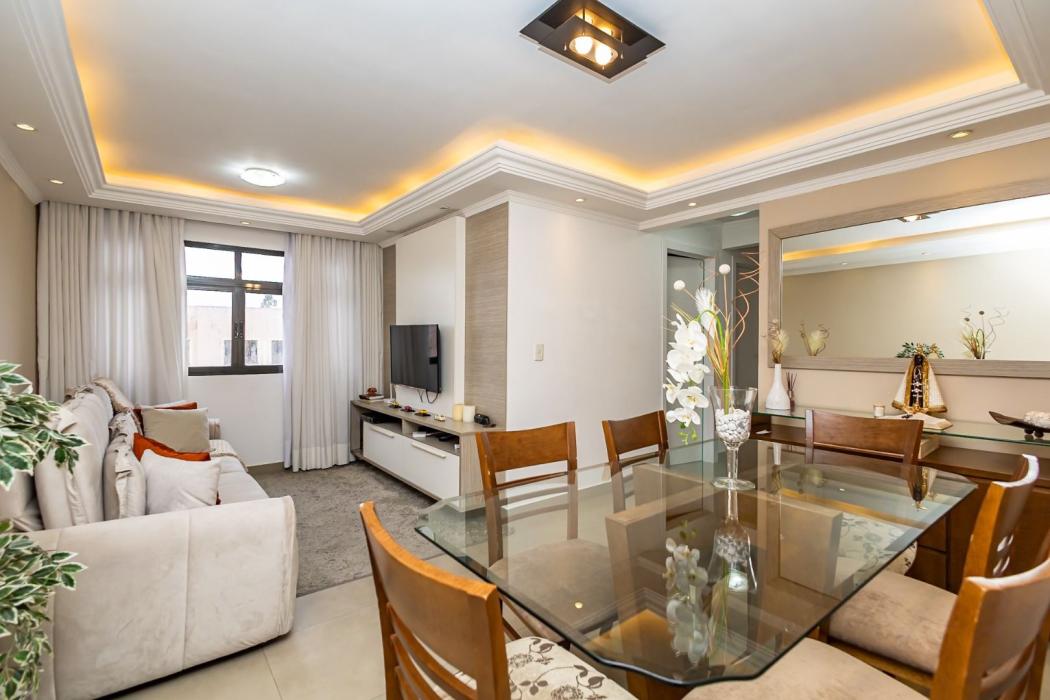 Apartamento em Curitiba - PR, no bairro Pinheirinho - Referência AP0725-VET6