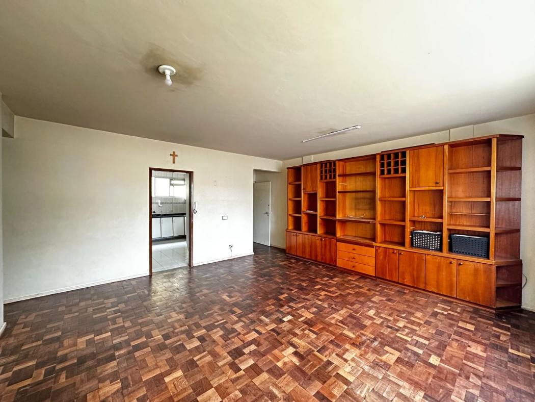 Apartamento em Curitiba - PR, no bairro Rebouças - Referência AP0780-BRCS