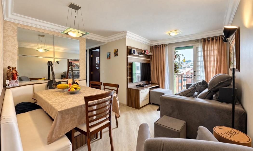 Apartamento à venda com 3 quartos, 59m² - Pinheirinho,Curitiba 