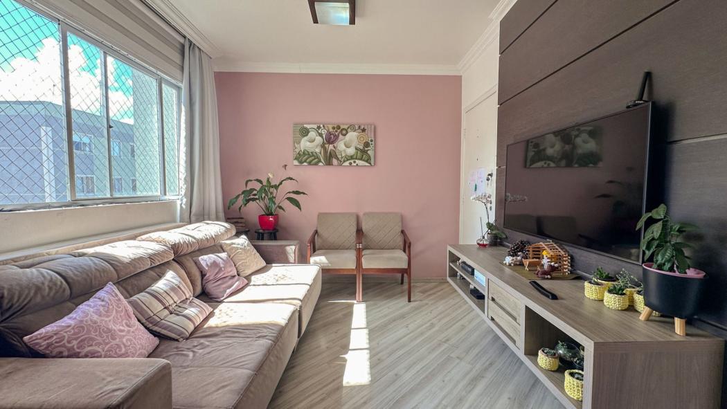 Apartamento em Curitiba - PR, no bairro Novo Mundo - Referência AP0977-CONI