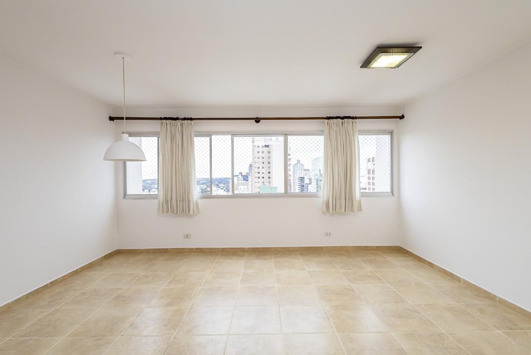 Apartamento em CURITIBA - PR, no bairro Bigorrilho - Referência AP102-GTX