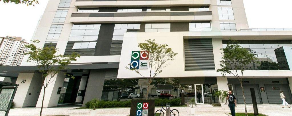  - Apartamento com 1 dormitório para alugar, 35 m² por R$ 3.200/mês - Centro Cívico - Curitiba/PR