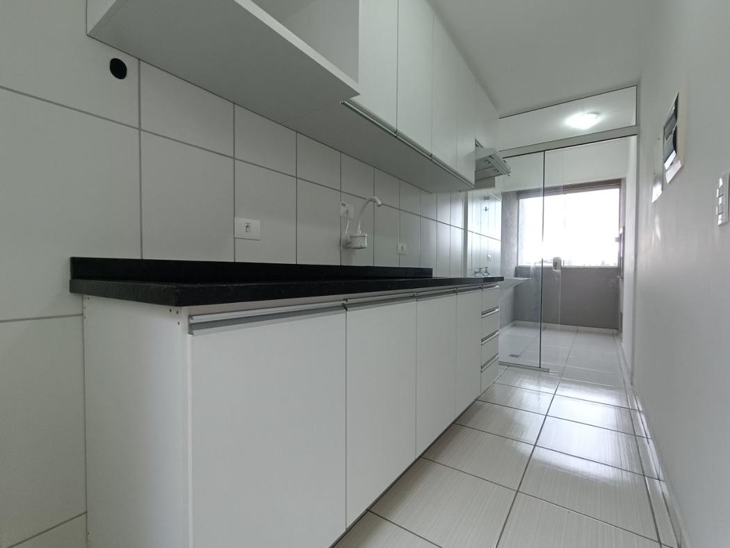 Apartamento em São José dos Pinhais - PR, no bairro Águas Belas - Referência AP1262-FGME