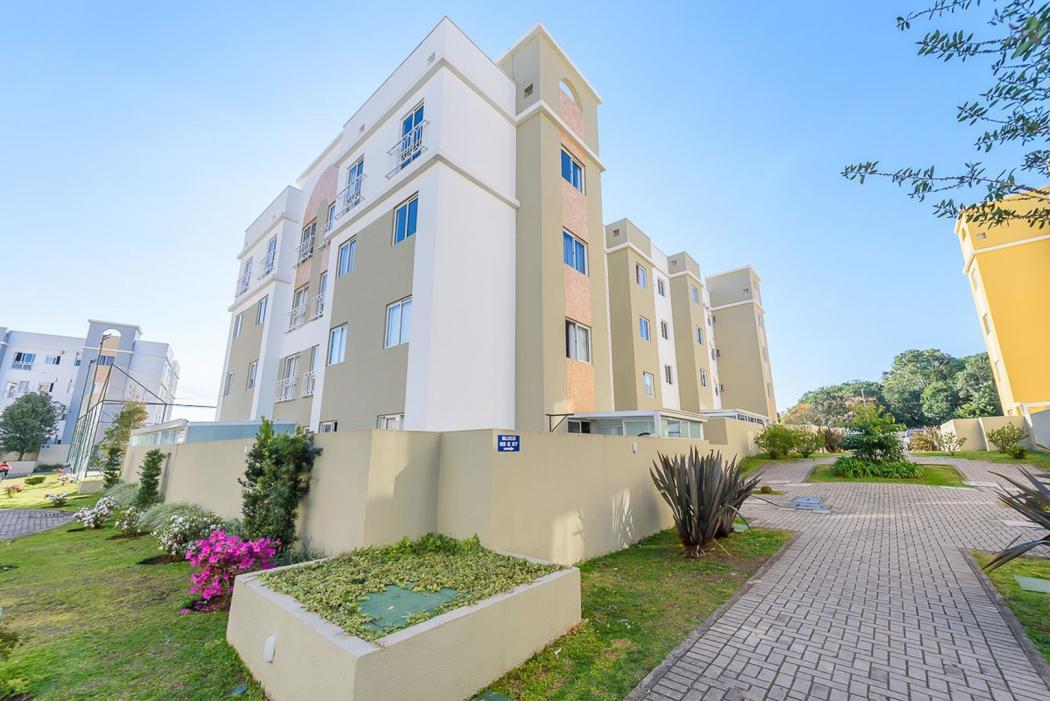  - Apartamento de 2 Quartos - Capão Raso - Curitiba/PR