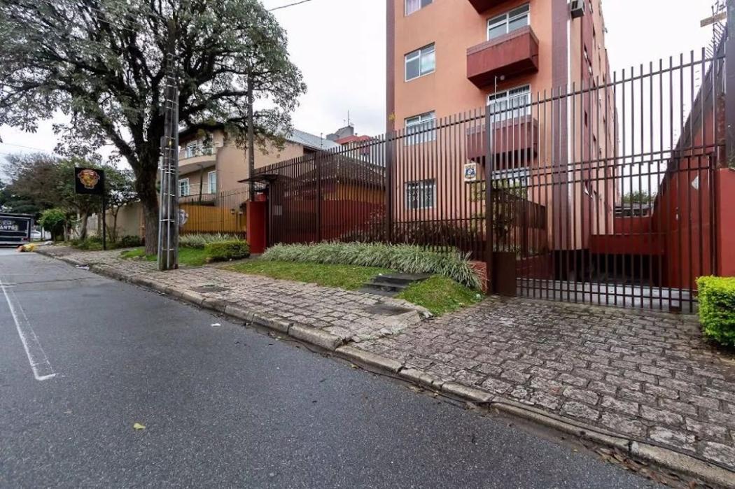 Apartamento à venda em Água Verde, Curitiba — Fava Imóveis
