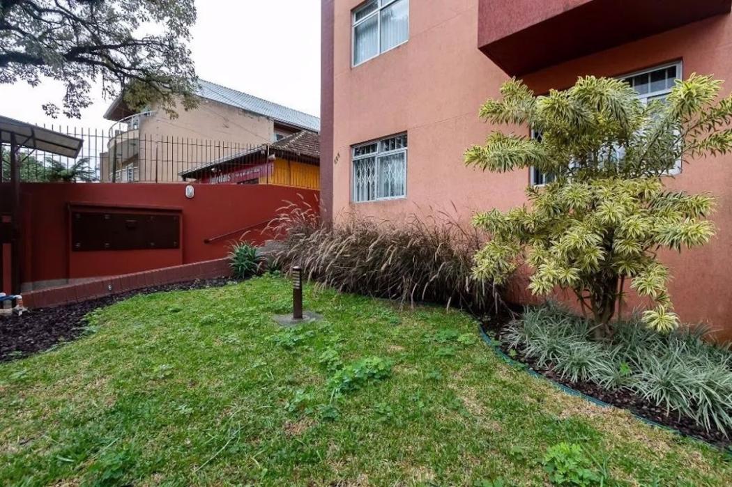 Apartamento à venda em Água Verde, Curitiba — Fava Imóveis