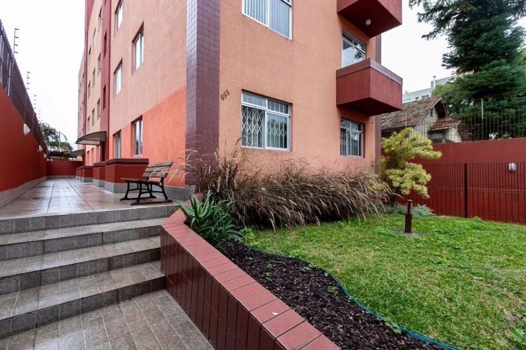 Apartamento à venda em Água Verde, Curitiba — Fava Imóveis