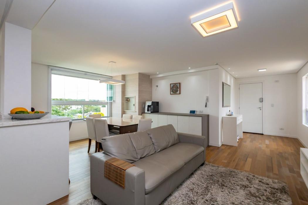 Apartamento em Curitiba - PR, no bairro Agua Verde - Referência AP1444-A3MA