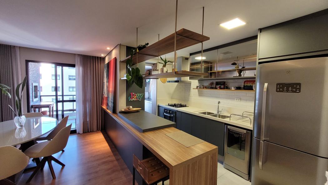 Apartamento em CURITIBA - PR, no bairro Vila Izabel - Referência AP1755-CT-RIC