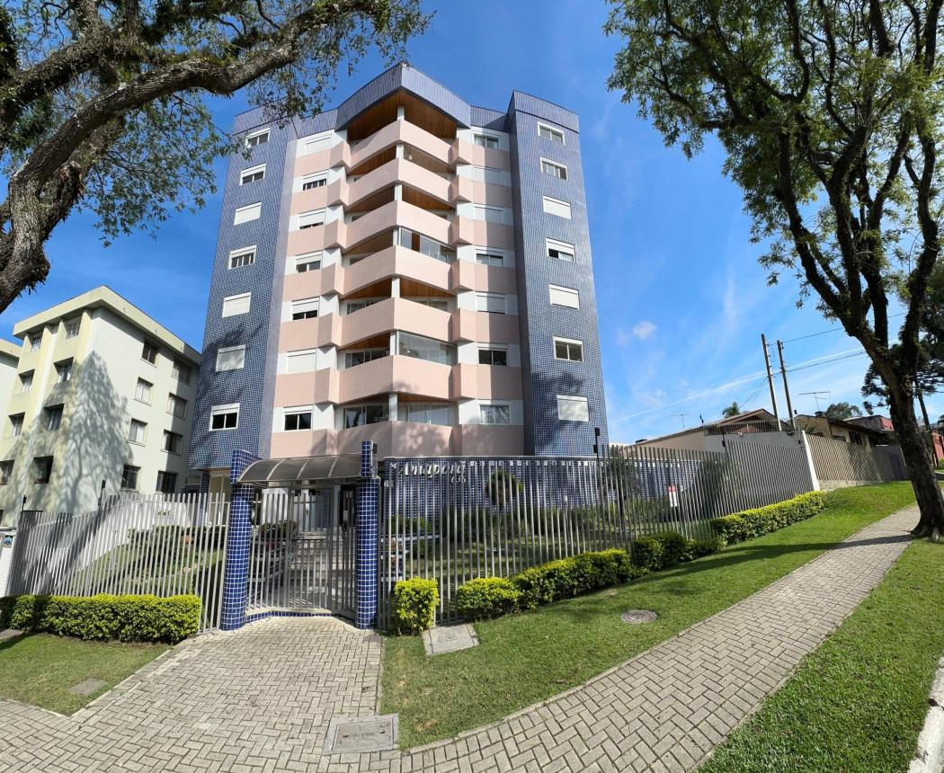 Apartamento em CURITIBA - PR, no bairro Portão - Referência AP180-LSCN
