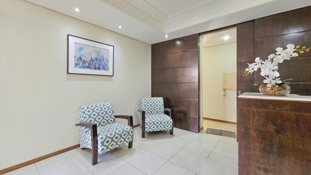 Apartamento à venda em Ahú, Curitiba — Fava Imóveis