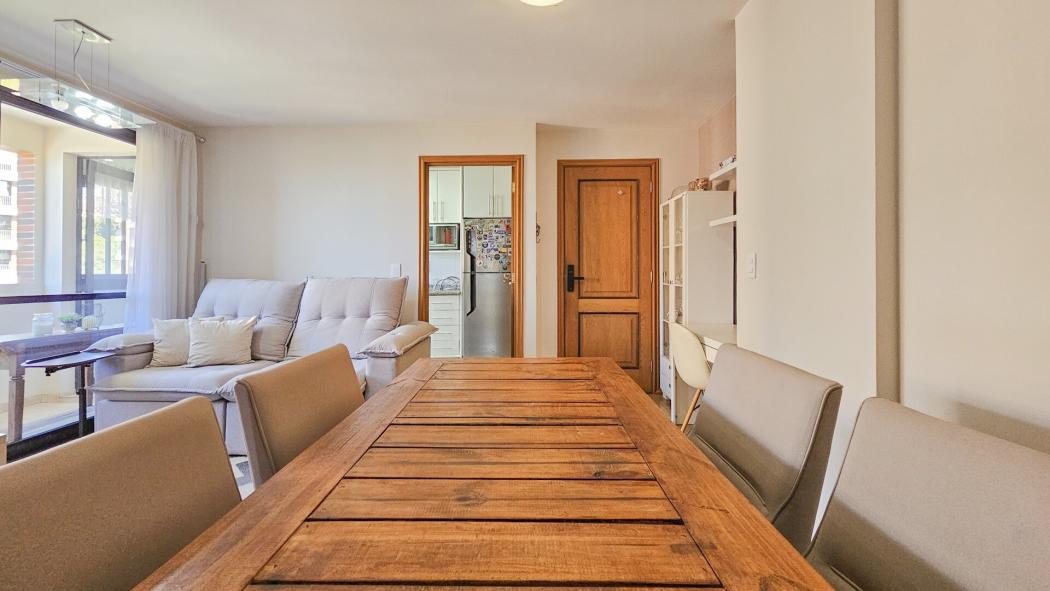 Apartamento à venda em Ahú, Curitiba — Fava Imóveis