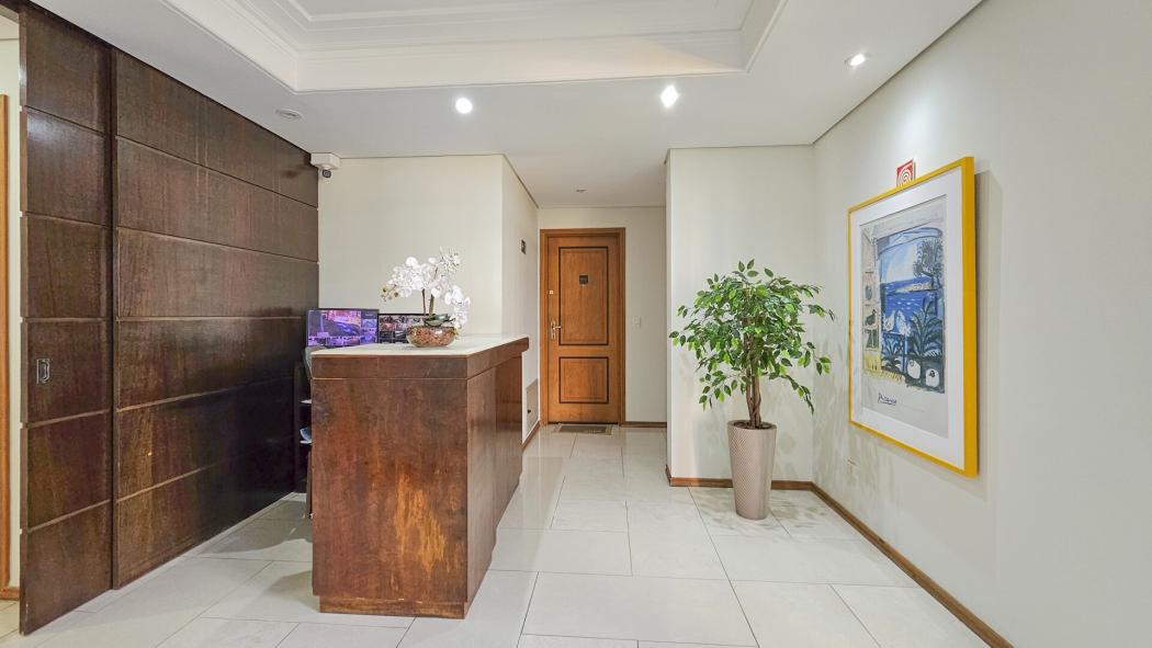 Apartamento à venda em Ahú, Curitiba — Fava Imóveis