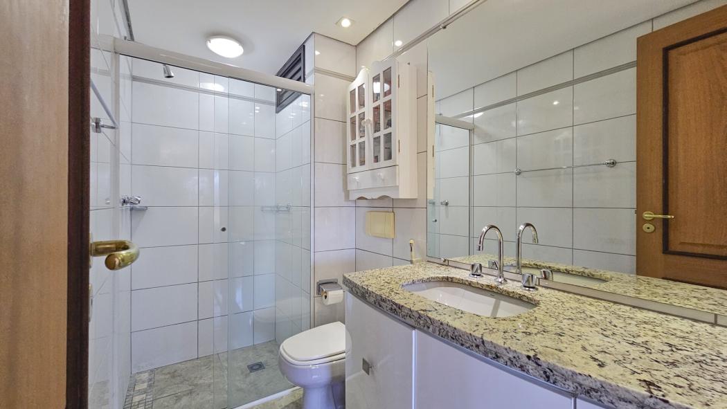 Apartamento à venda em Ahú, Curitiba — Fava Imóveis