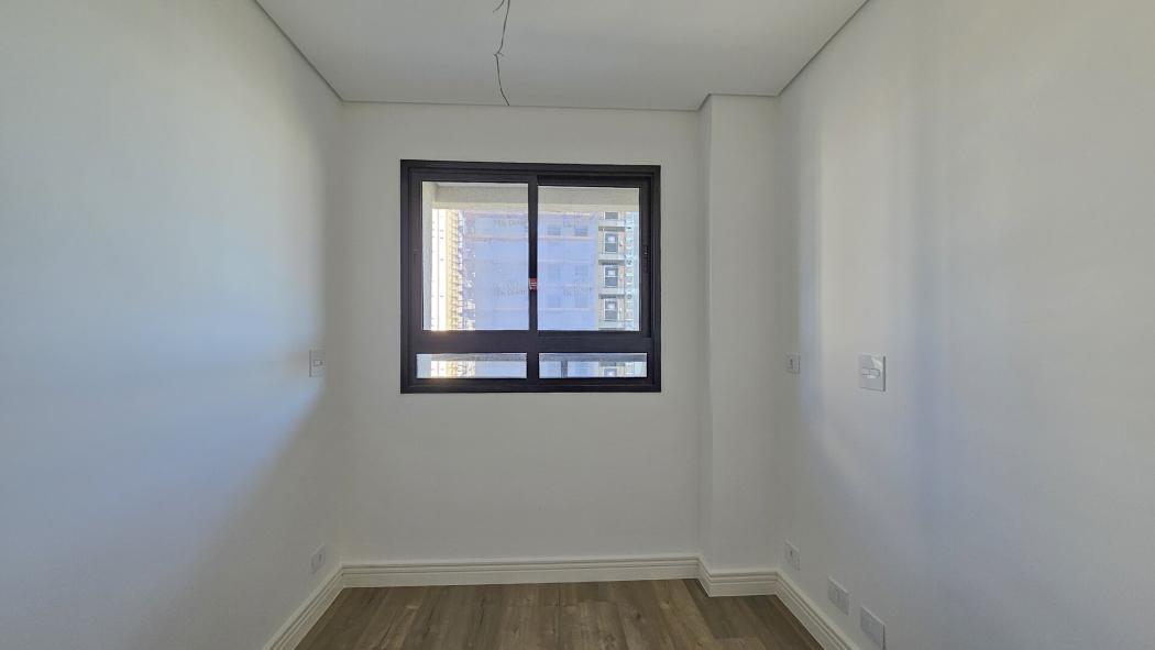 Apartamento à venda em Cristo Rei, Curitiba — Fava Imóveis