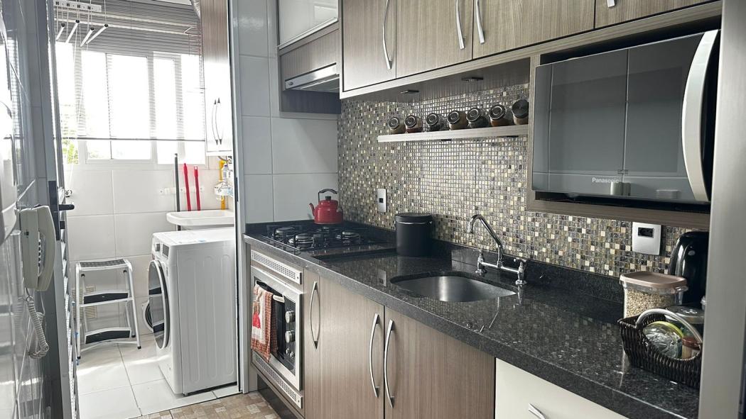  - Apartamento 2 Dorm 1 suíte - Semi-Mobiliado à Venda no Parque Arvoredo – Xaxim!