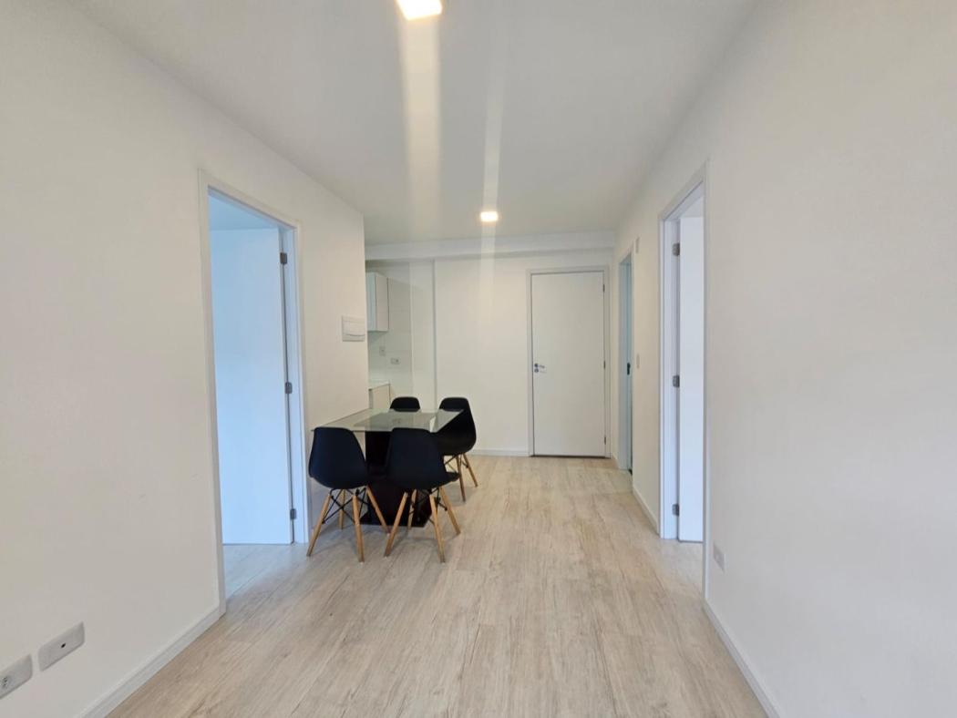  - Apartamento com 2 dormitórios à venda, 42 m² por R$ 429.000,00 - Novo Mundo - Curitiba/PR
