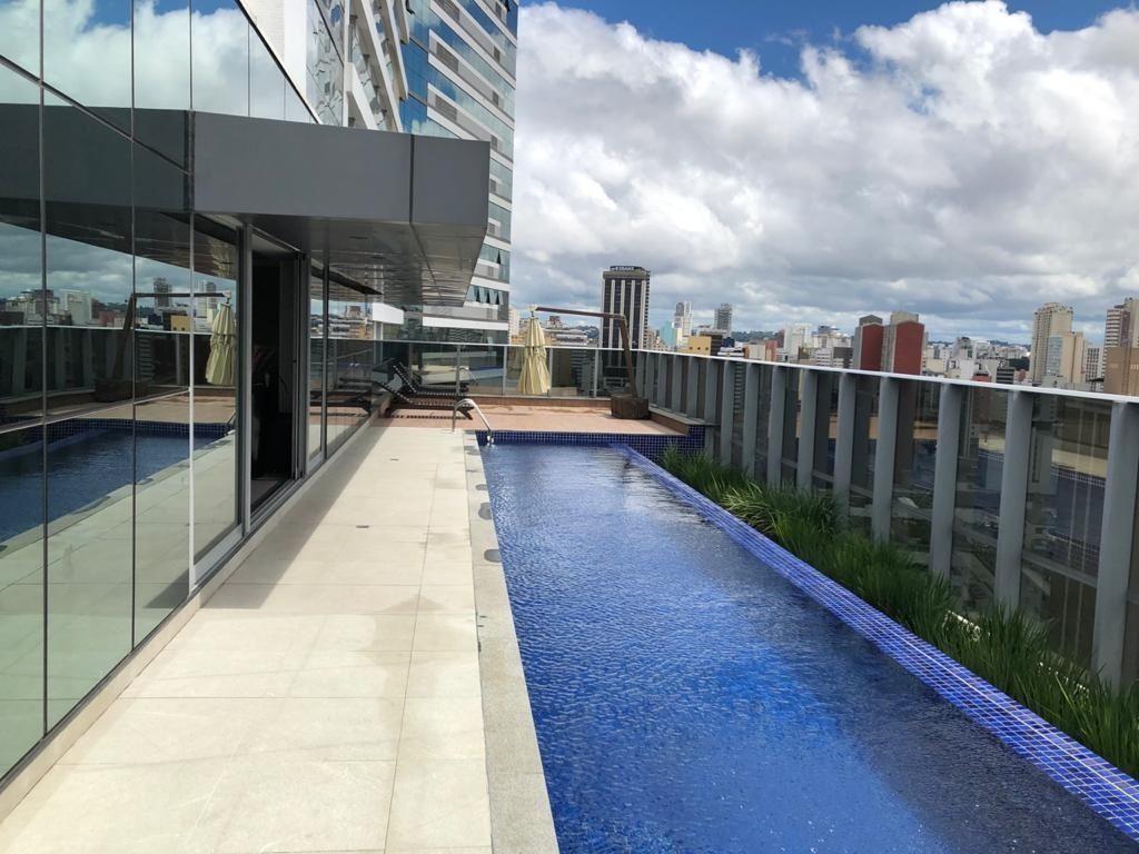 Apartamento em Curitiba - PR, no bairro Centro - Referência AP1985-FGME