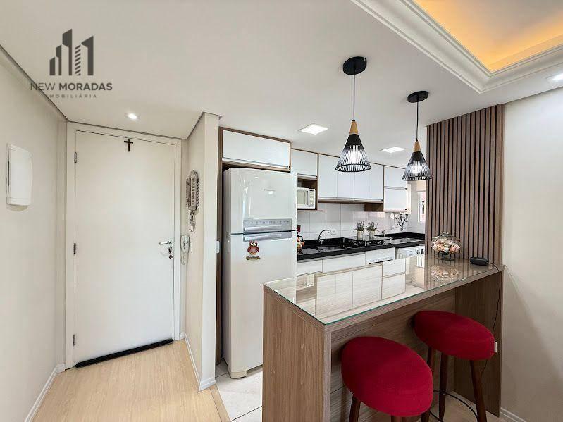 Apartamento em Curitiba - PR, no bairro Novo Mundo - Referência AP2068-MOVA