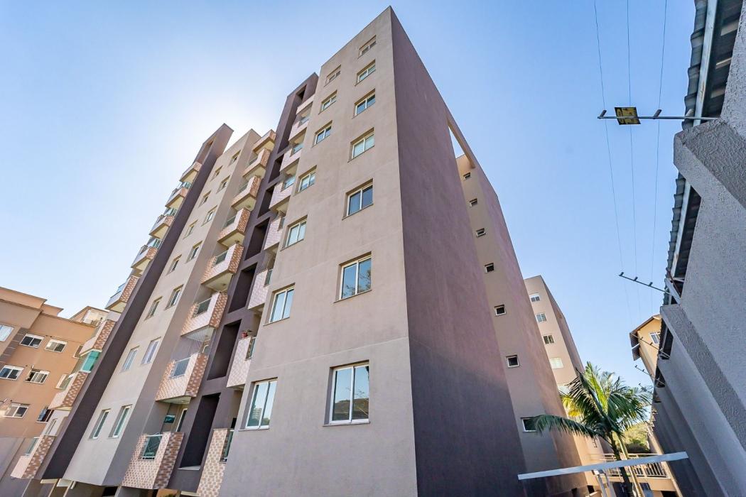 Apartamento à venda em Capão Raso, Curitiba — Fava Imóveis