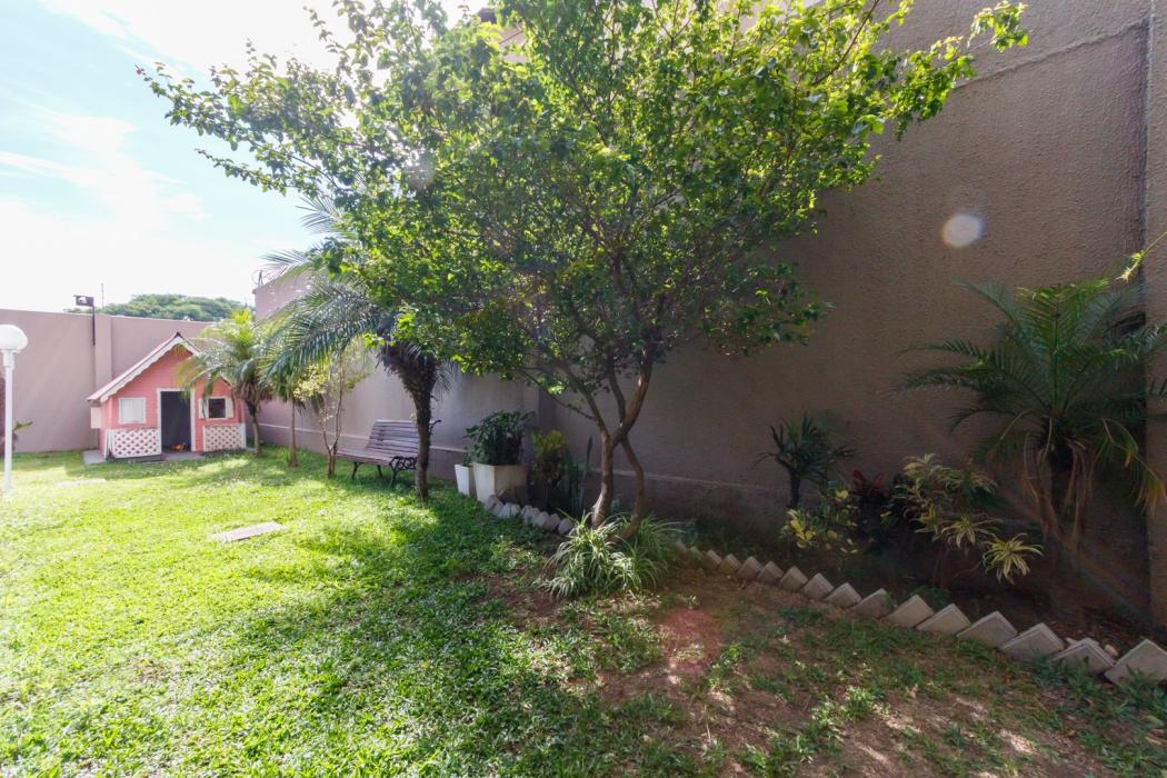 Apartamento à venda em Capão Raso, Curitiba — Fava Imóveis