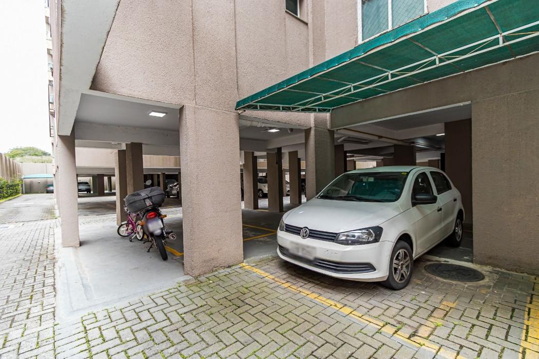 Apartamento à venda em Capão Raso, Curitiba — Fava Imóveis