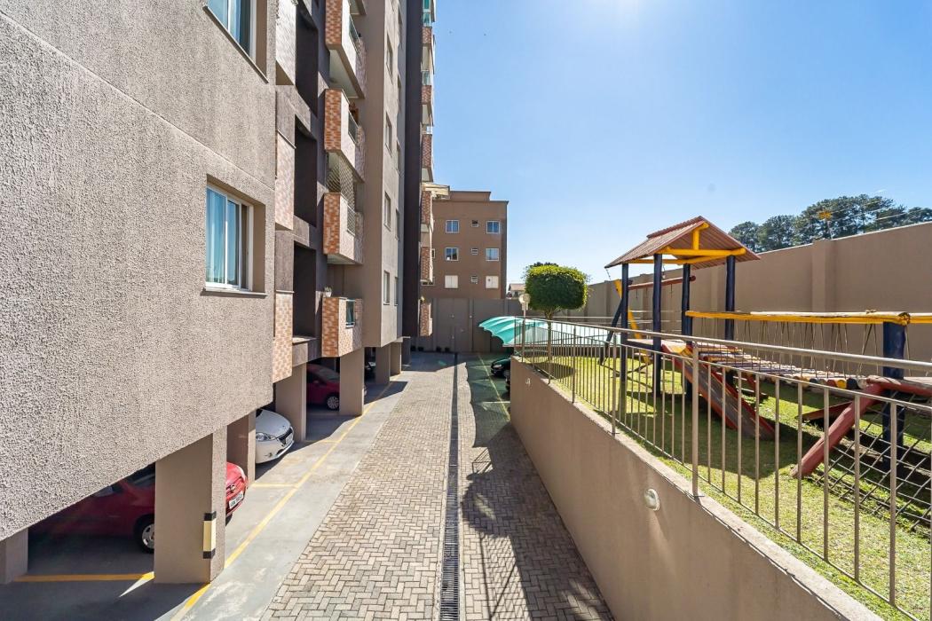 Apartamento à venda em Capão Raso, Curitiba — Fava Imóveis