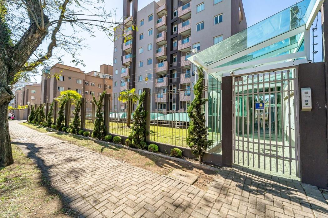 Apartamento à venda em Capão Raso, Curitiba — Fava Imóveis