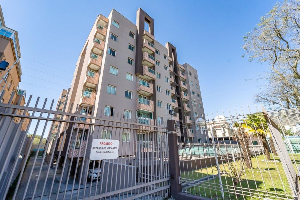 Apartamento à venda em Capão Raso, Curitiba — Fava Imóveis