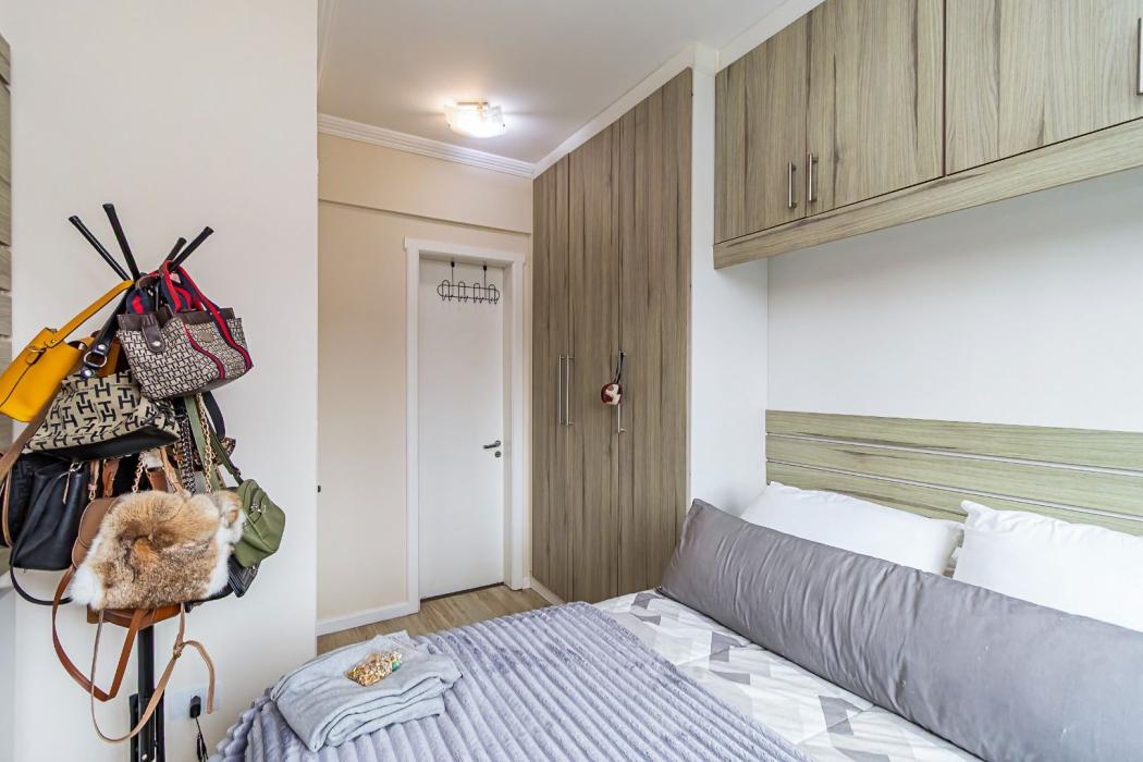 Apartamento à venda em Capão Raso, Curitiba — Fava Imóveis