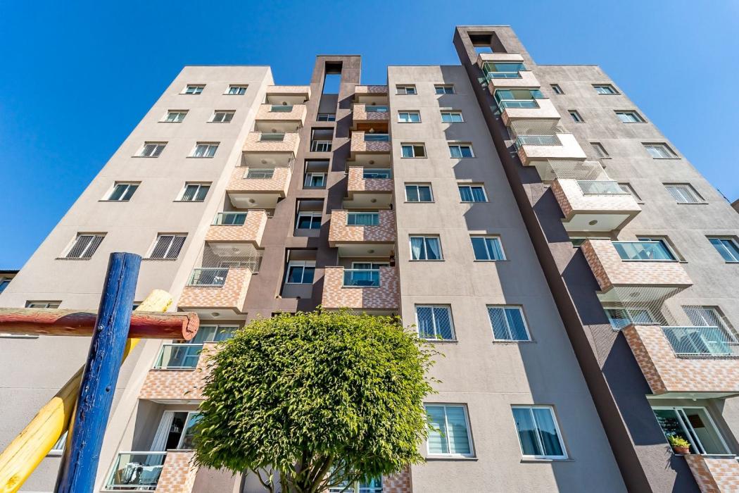 Apartamento à venda em Capão Raso, Curitiba — Fava Imóveis