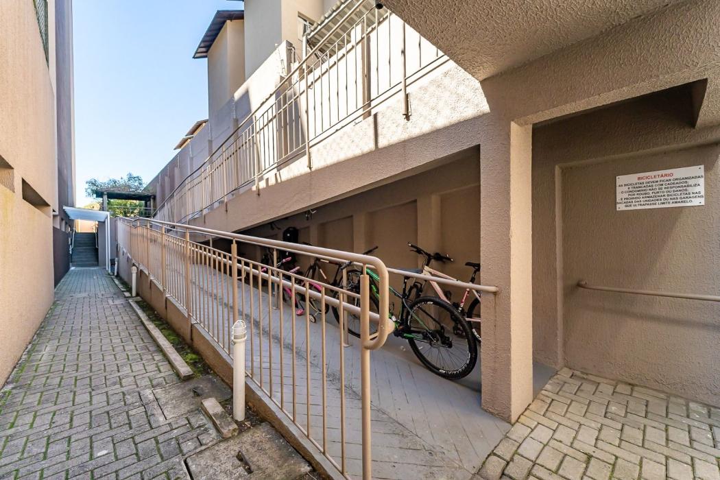 Apartamento à venda em Capão Raso, Curitiba — Fava Imóveis