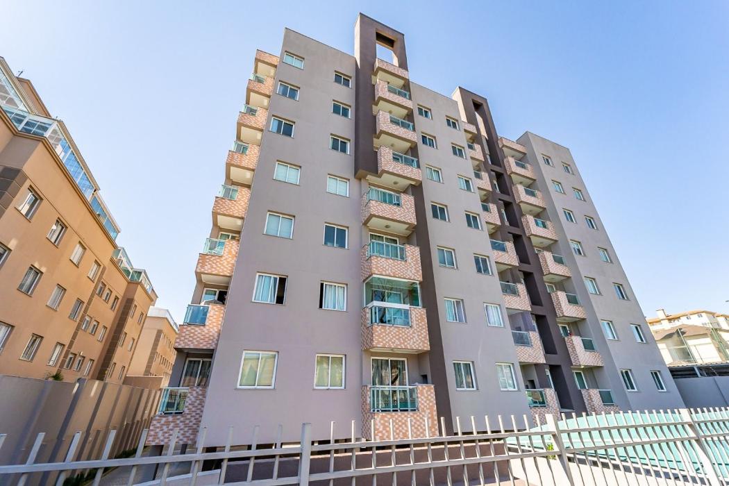 Apartamento à venda em Capão Raso, Curitiba — Fava Imóveis