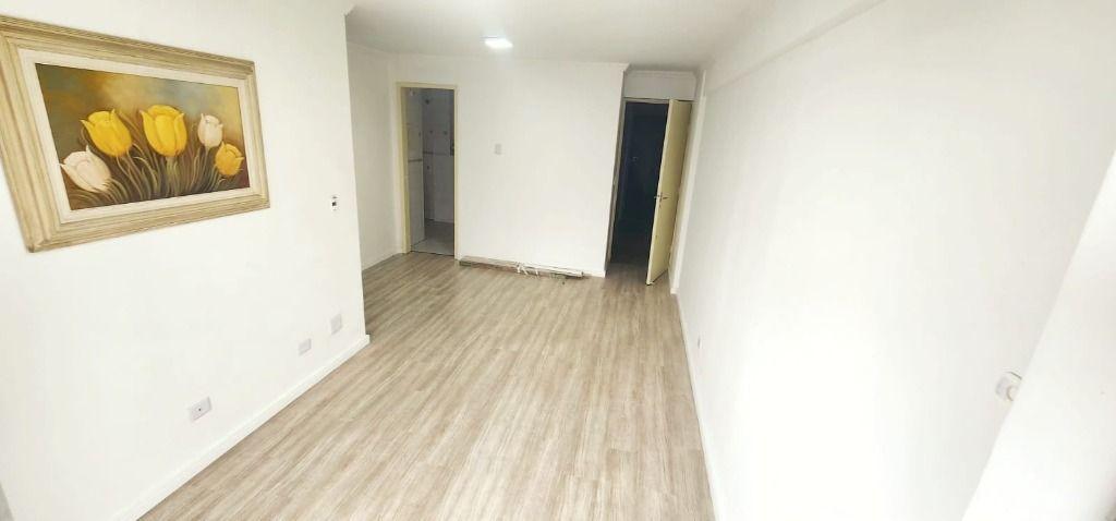 Apartamento em Curitiba - PR, no bairro Novo Mundo - Referência AP2472-NBBR