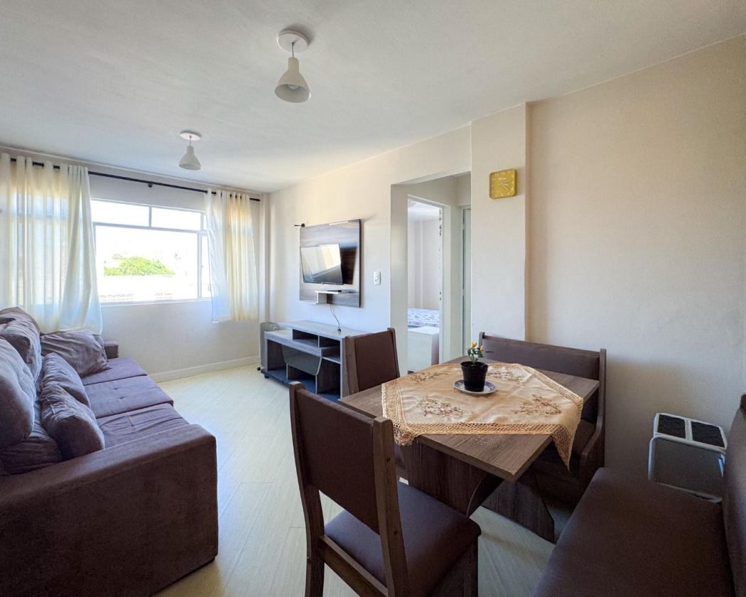 Apartamento em Curitiba - PR, no bairro Novo Mundo - Referência AP2479-AABM