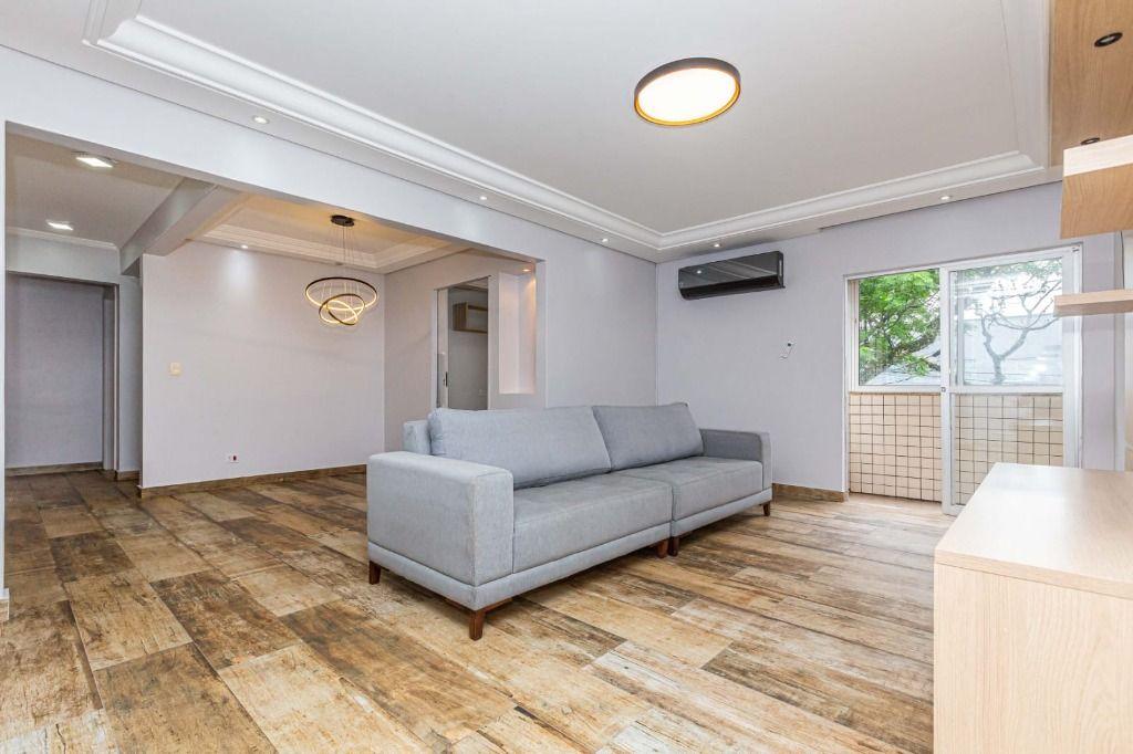 Apartamento em Curitiba - PR, no bairro Água Verde - Referência AP3052-ASI