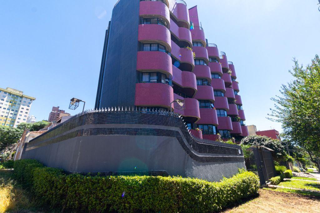 Apartamento em Curitiba - PR, no bairro Água Verde - Referência AP3115-ASI