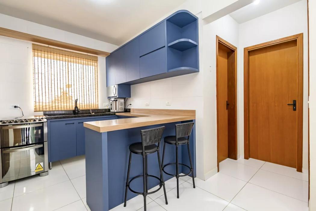 Apartamento em Colombo - PR, no bairro Campo Pequeno - Referência AP3190-TIMF